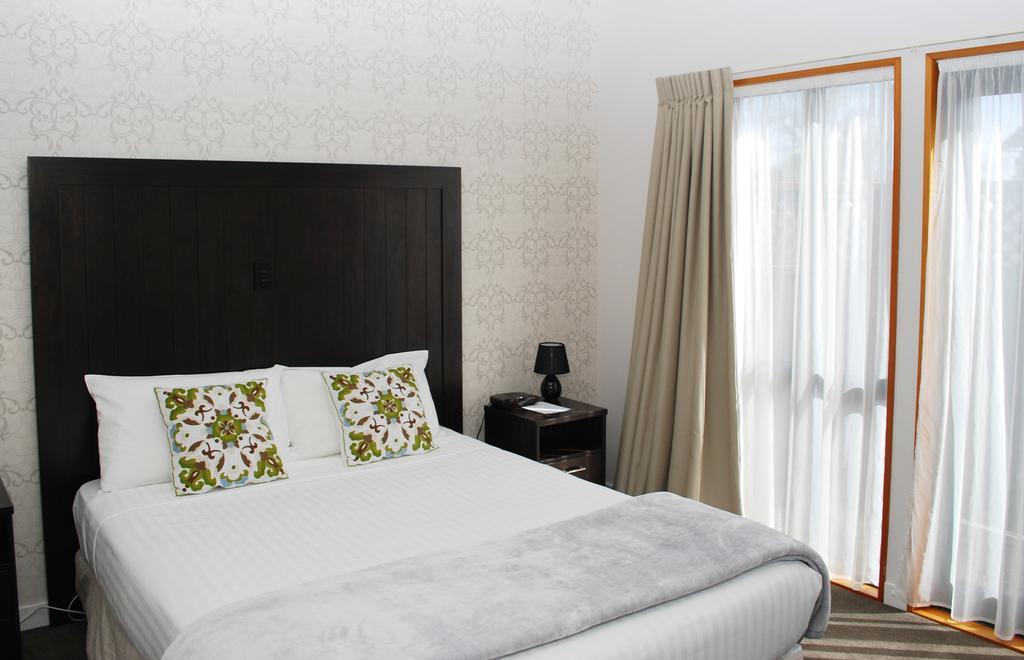 Bethlehem Motor Inn And Conference Centre ตาอูรังกา ห้อง รูปภาพ