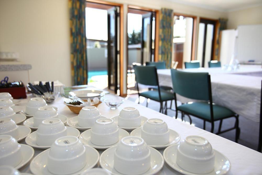 Bethlehem Motor Inn And Conference Centre ตาอูรังกา ภายนอก รูปภาพ