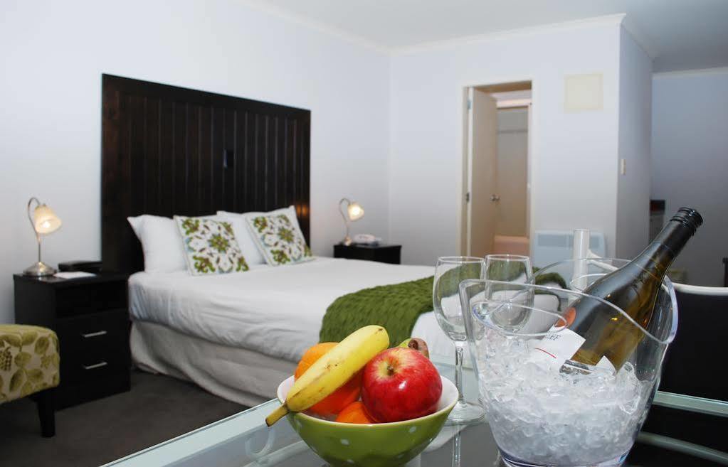 Bethlehem Motor Inn And Conference Centre ตาอูรังกา ภายนอก รูปภาพ